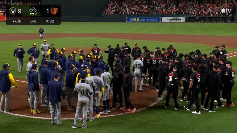 Willy Adames and James McCann exchange words causing benches to clear