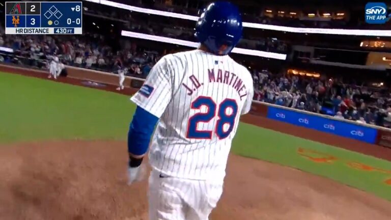 J.D. Martinez BLASTS go-ahead homer to seal Mets