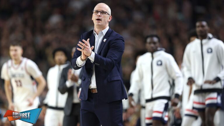 Dan Hurley declines Lakers 6yr, $70M offer & will return to UConn