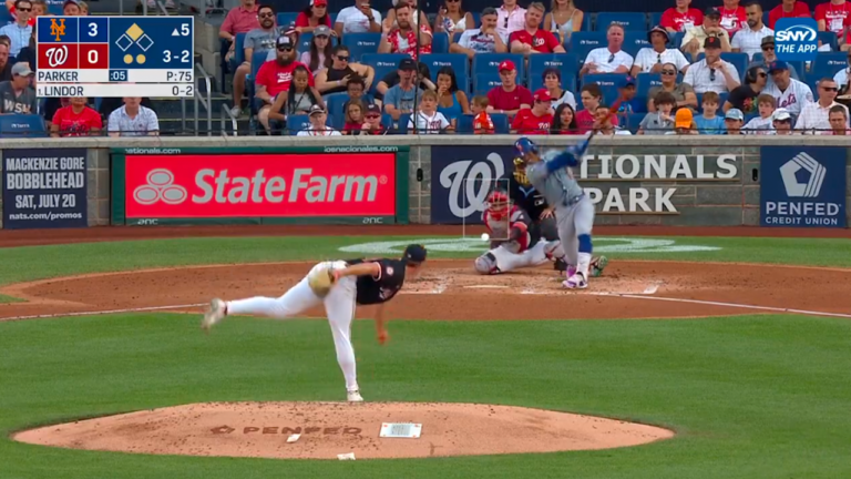 Francisco Lindor slams his 15th home run, extending the Mets lead over the Nationals