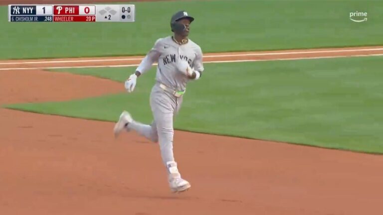 Jazz Chisholm hits first home run as a Yankee, extends lead vs. Phillies