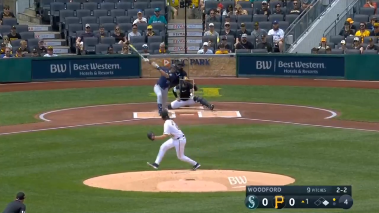 Cal Raleigh smacks a two-run homer to help Mariners strike first vs. Pirates