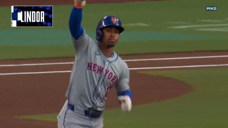 Francisco Lindor cranks a GRAND SLAM against the Padres to give the Mets a 5-0 lead in the fourth inning