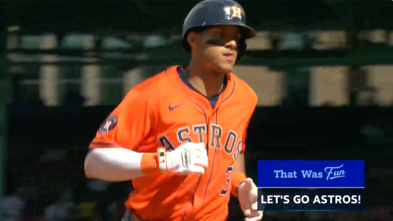 Jeremy Peña hits a solo home run to extend Astros