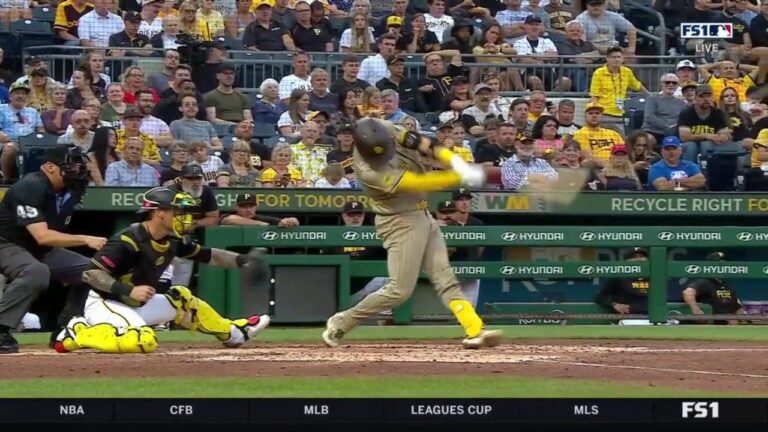 Kyle Higashioka smacks a three-run shot to put the Padres in front of the Pirates in the fourth inning