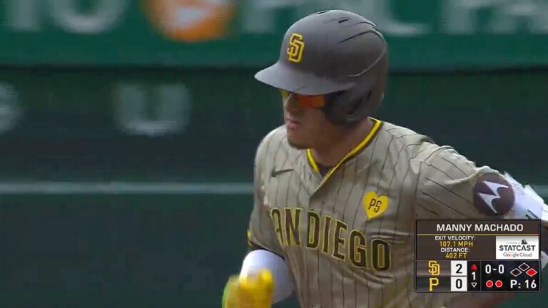 Manny Machado crushes a two-run homer, giving Padres an early lead vs. Pirates