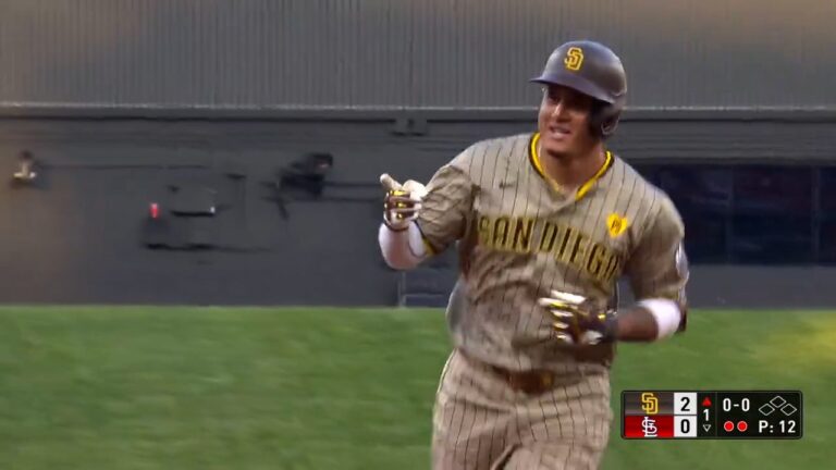 Manny Machado crushes a two-run homer, giving Padres lead over Cardinals