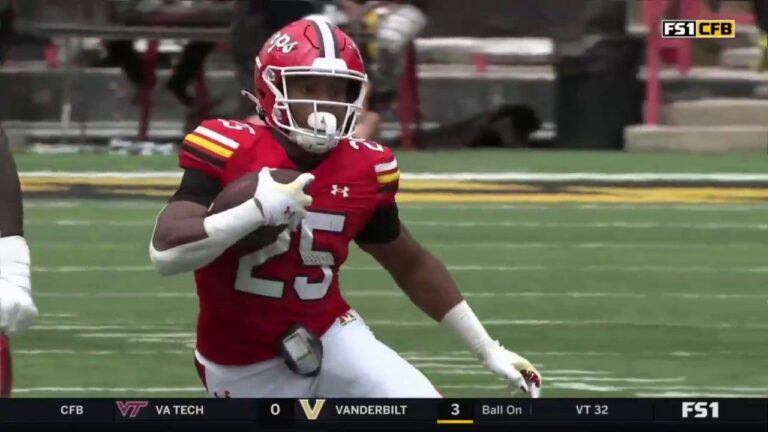 Nolan Ray breaks off a 48-yard rushing TD, extending Maryland