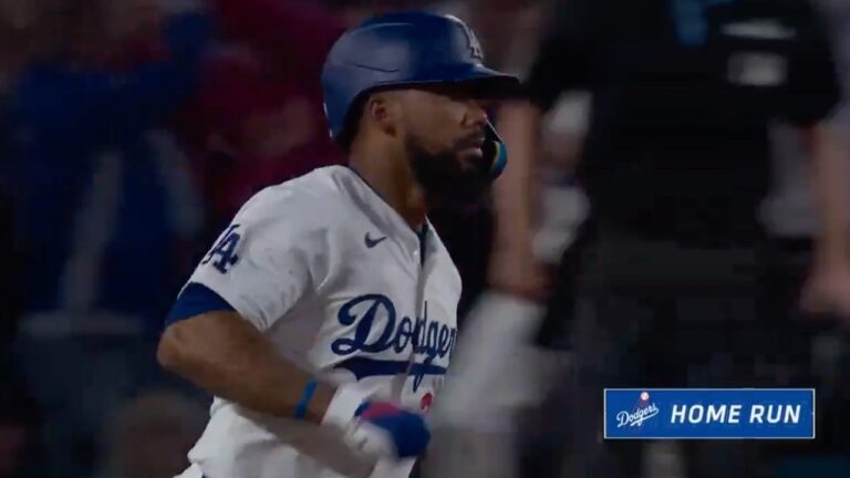 Teoscar Hernández crushes a three-run homer to give Dodgers a 5-3 lead over Orioles