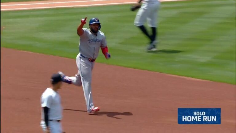 Vladimir Guerrero BELTS a solo homer in the opening inning against Yankees