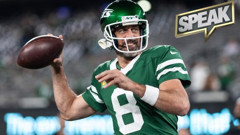 Aaron Rodgers impresses with poised performance, showing vintage skills in Jets’ victory