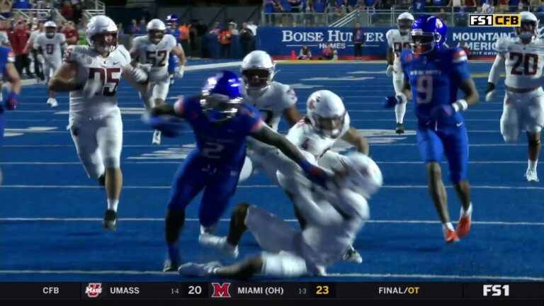 Ashton Jeanty takes it 59 yards for his third touchdown of the game to extend Boise State