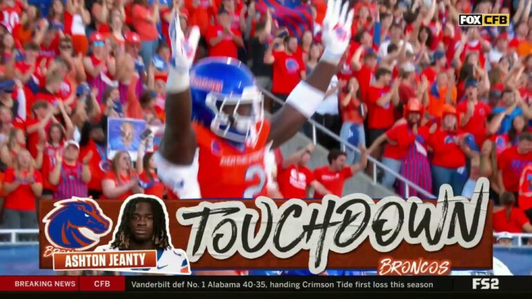 Ashton Jeany rushes for his third touchdown of the game, extending Boise State