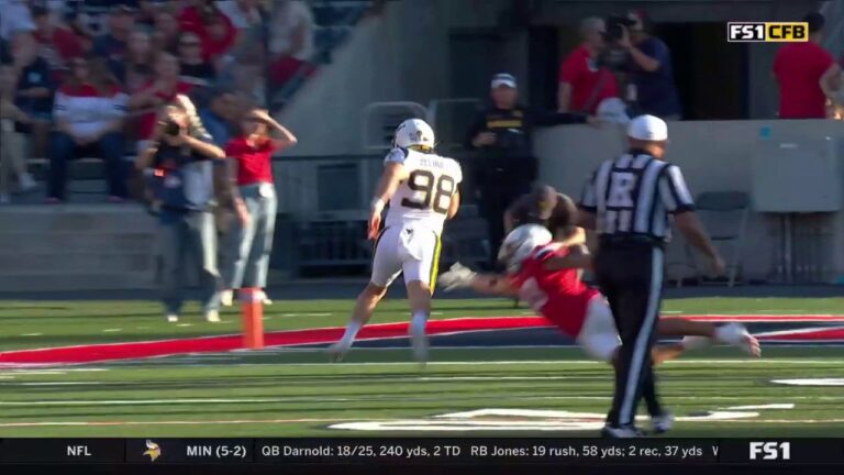 Leighton Bechdel FAKES the field goal attempt and runs in for a TD to help West Virginia grab a 10-0 lead over Arizona