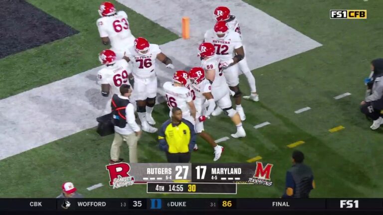 Athan Kaliakmanis links up with Dymere Miller for a 32-yard TD to extend Rutgers